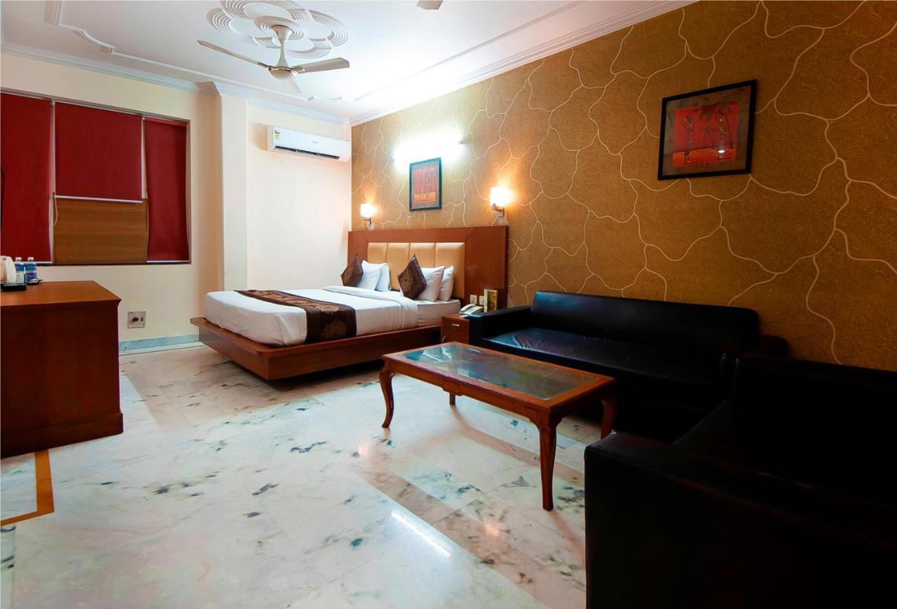Fairmint Global Hotel New Delhi Luaran gambar